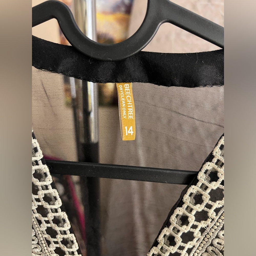 Black and White Desi Kurta - Picture 2 of 6